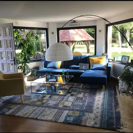 Maison Avec Grand Jardin بيت للعطل